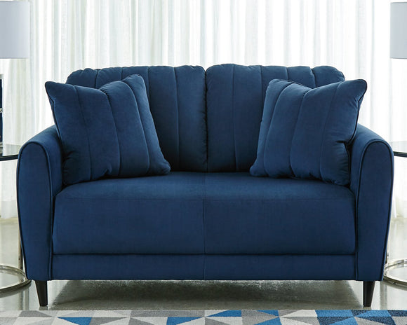 Enderlin Signature Design by Ashley Loveseat image