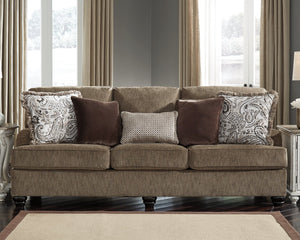 Braemar Benchcraft Sofa image