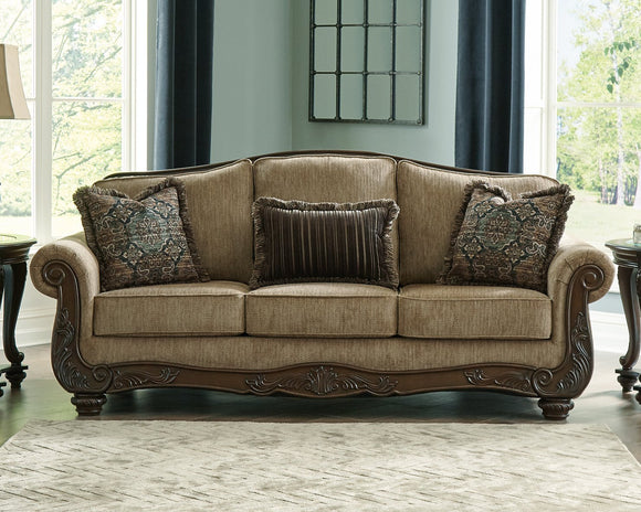 Briaroaks Benchcraft Sofa image