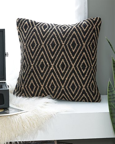 Mitt Signature Design by Ashley Pillow Set of 4 image