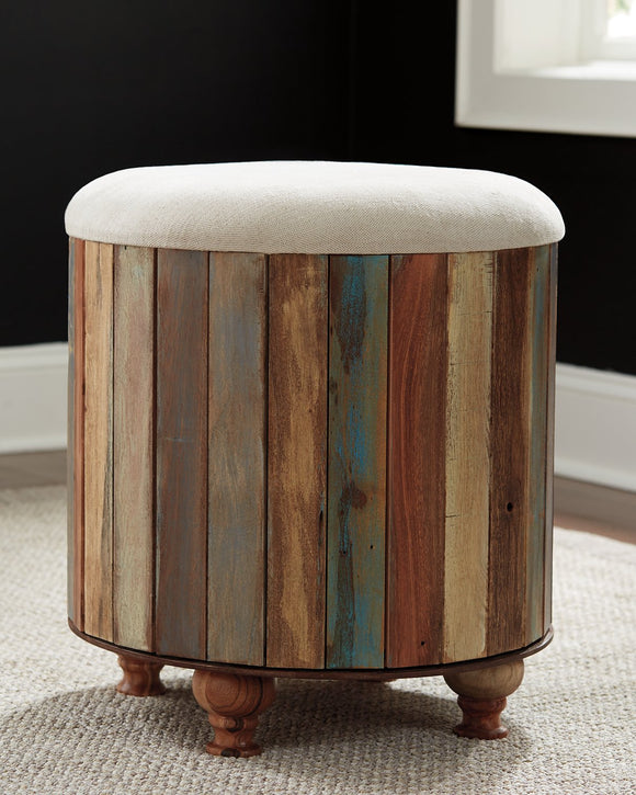 Oristano Signature Design by Ashley Ottoman image