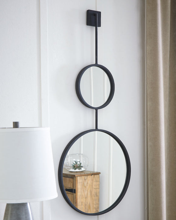 Brewer Signature Design by Ashley Mirror image