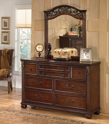 Leahlyn Signature Design by Ashley Bedroom Mirror image