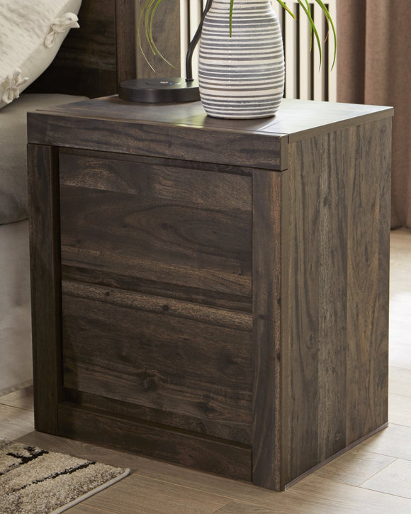 Vay Bay Benchcraft Charcoal Nightstand image