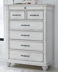 Kanwyn Benchcraft Chest image
