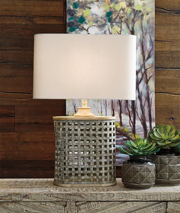 Deondra Signature Design by Ashley Table Lamp image