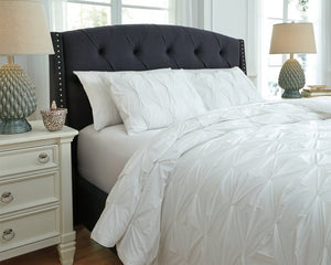 Rimy Signature Design by Ashley Comforter Set King image
