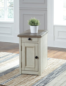 Bolanburg Signature Design by Ashley End Table Chair Side image